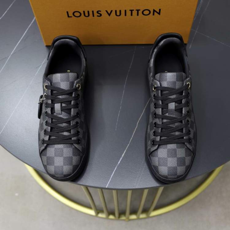 Picture of Louis Vuitton Shoes _SKULVsz38-45hnh082615694
